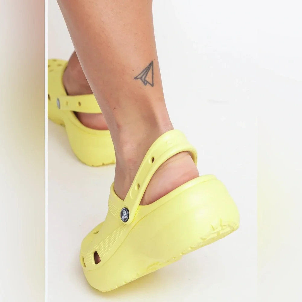 Crocs Classic Platform Clogs New- - Picture 11 of 16